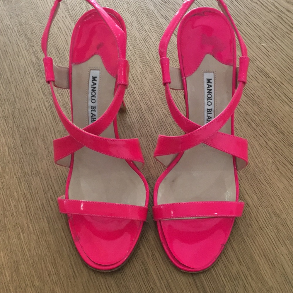 Manolo Blahnik Fluorescent Pink 4” Heels 36